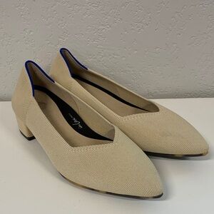 Rothy's Beige Pointed Toe Low Block Heel Pumps with Blue Trim